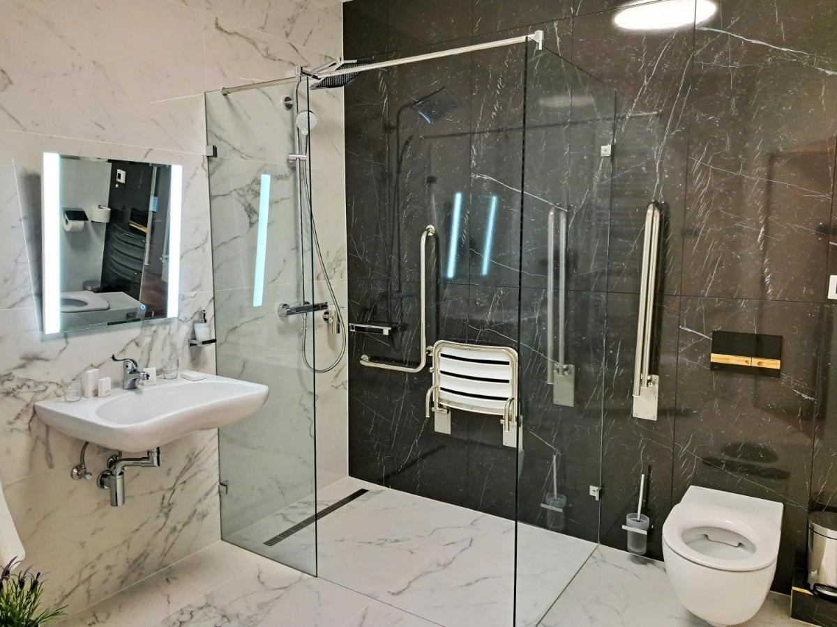 Hotel Domus Collis 기오르 외부 사진